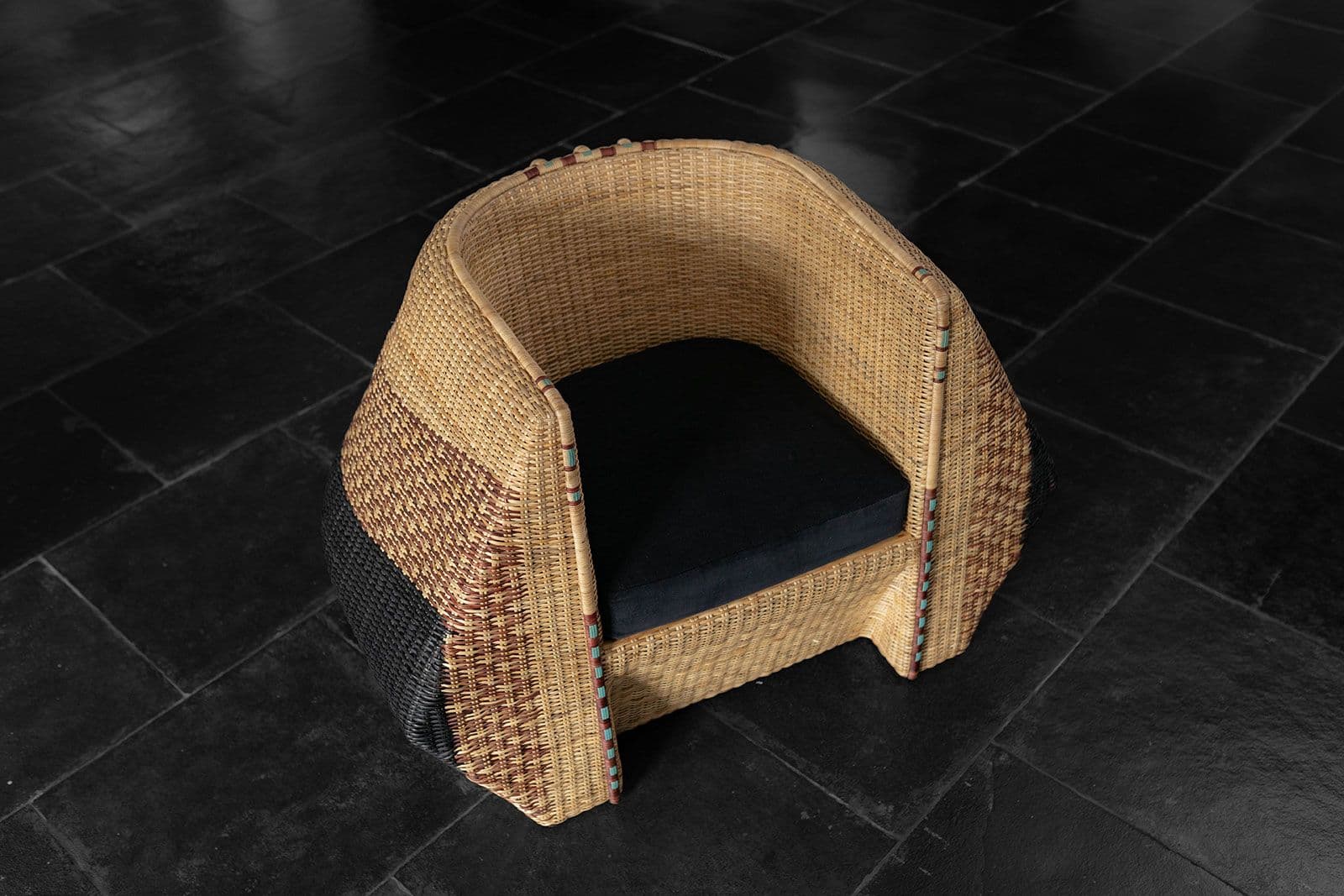 molok chair